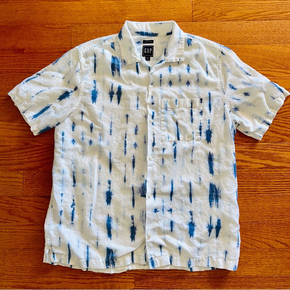 Gap men’s cotton/linen shirt  - Size M